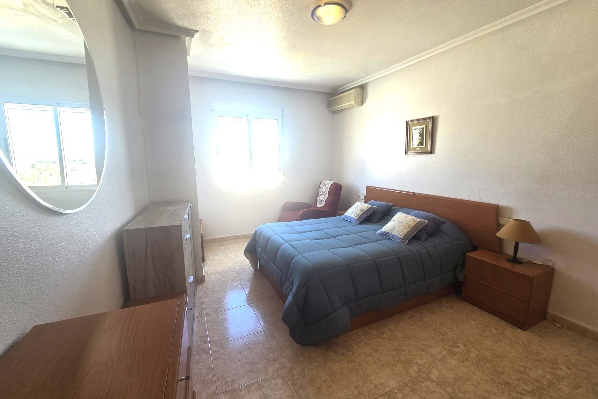 Herverkoop - Appartement -
Torrevieja - Parque Las Naciones