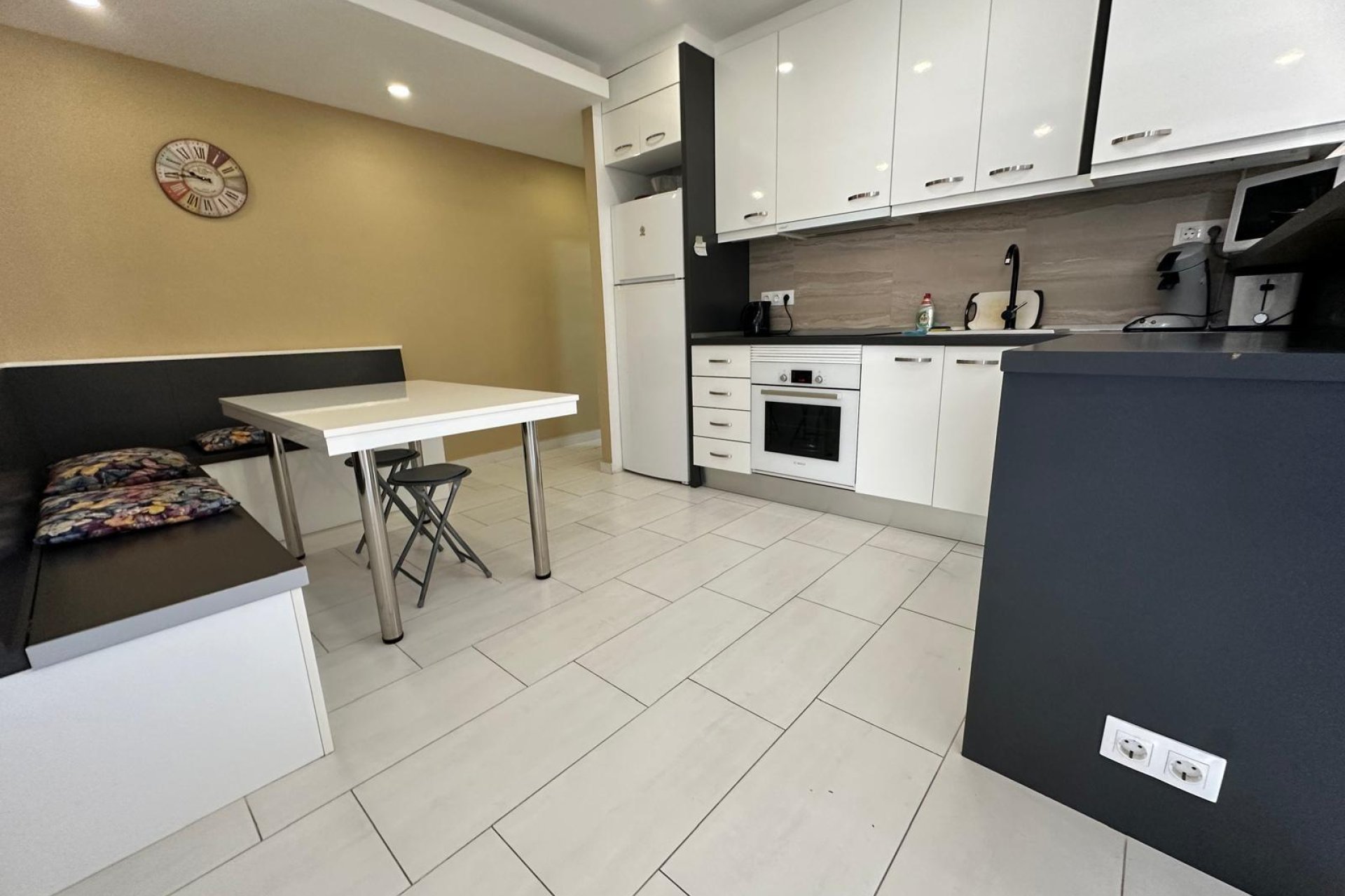 Herverkoop - Appartement -
Torrevieja - Paseo Maritimo