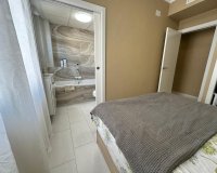 Herverkoop - Appartement -
Torrevieja - Paseo Maritimo