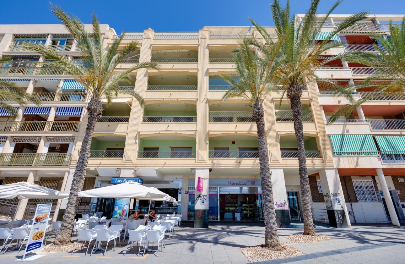 Herverkoop - Appartement -
Torrevieja - Paseo Maritimo