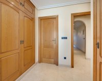 Herverkoop - Appartement -
Torrevieja - Paseo Maritimo