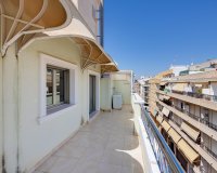 Herverkoop - Appartement -
Torrevieja - Paseo Maritimo
