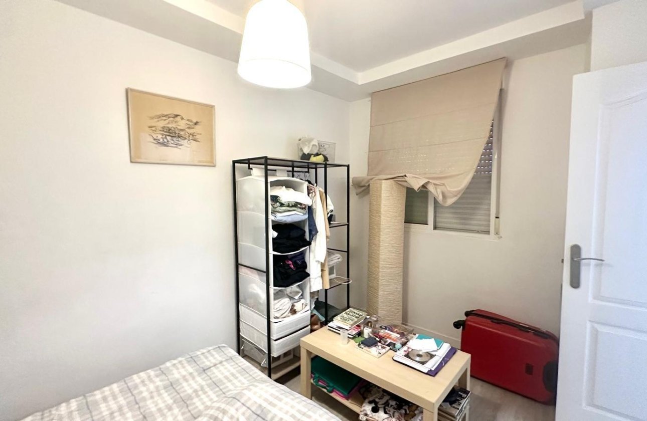 Herverkoop - Appartement -
Torrevieja - Paseo Maritimo