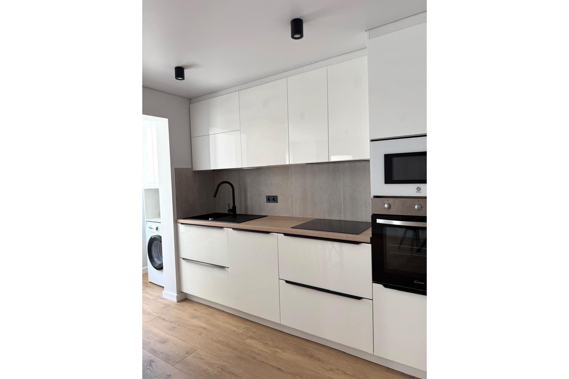 Herverkoop - Appartement -
Torrevieja - Paseo Maritimo