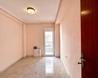 Herverkoop - Appartement -
Torrevieja - Paseo Maritimo