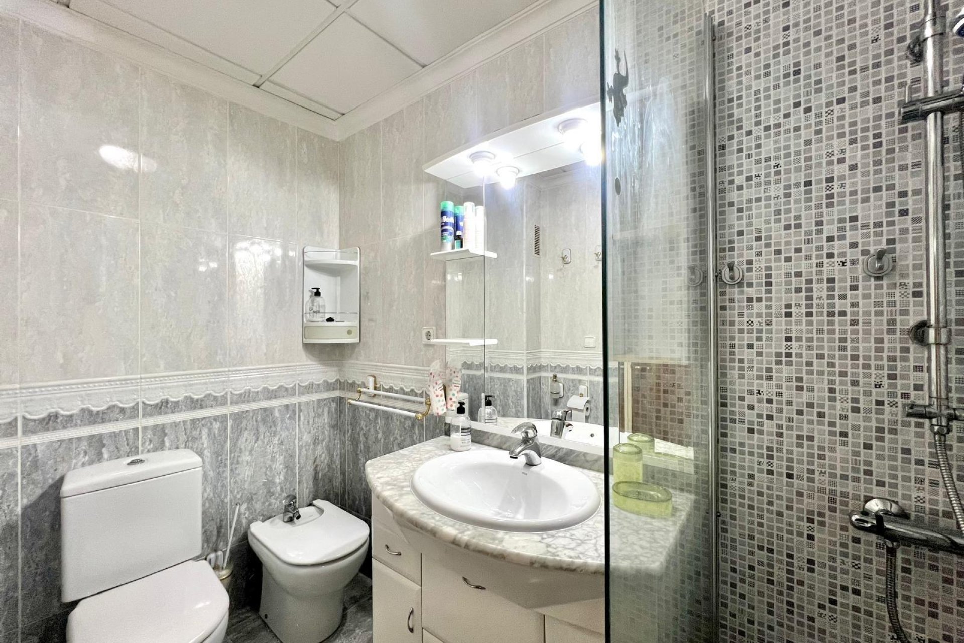 Herverkoop - Appartement -
Torrevieja - Paseo Maritimo