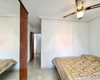 Herverkoop - Appartement -
Torrevieja - Paseo Maritimo