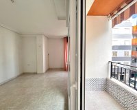 Herverkoop - Appartement -
Torrevieja - Paseo Maritimo