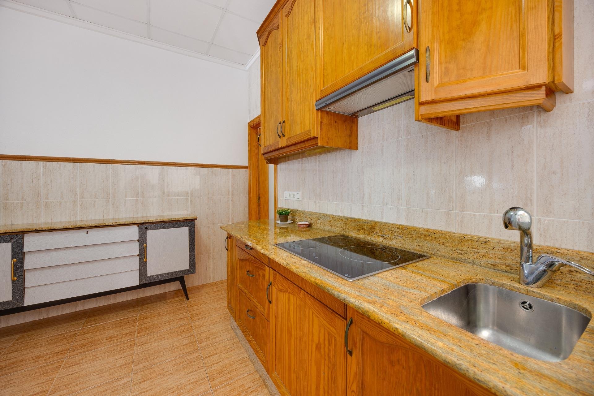 Herverkoop - Appartement -
Torrevieja - Paseo Maritimo