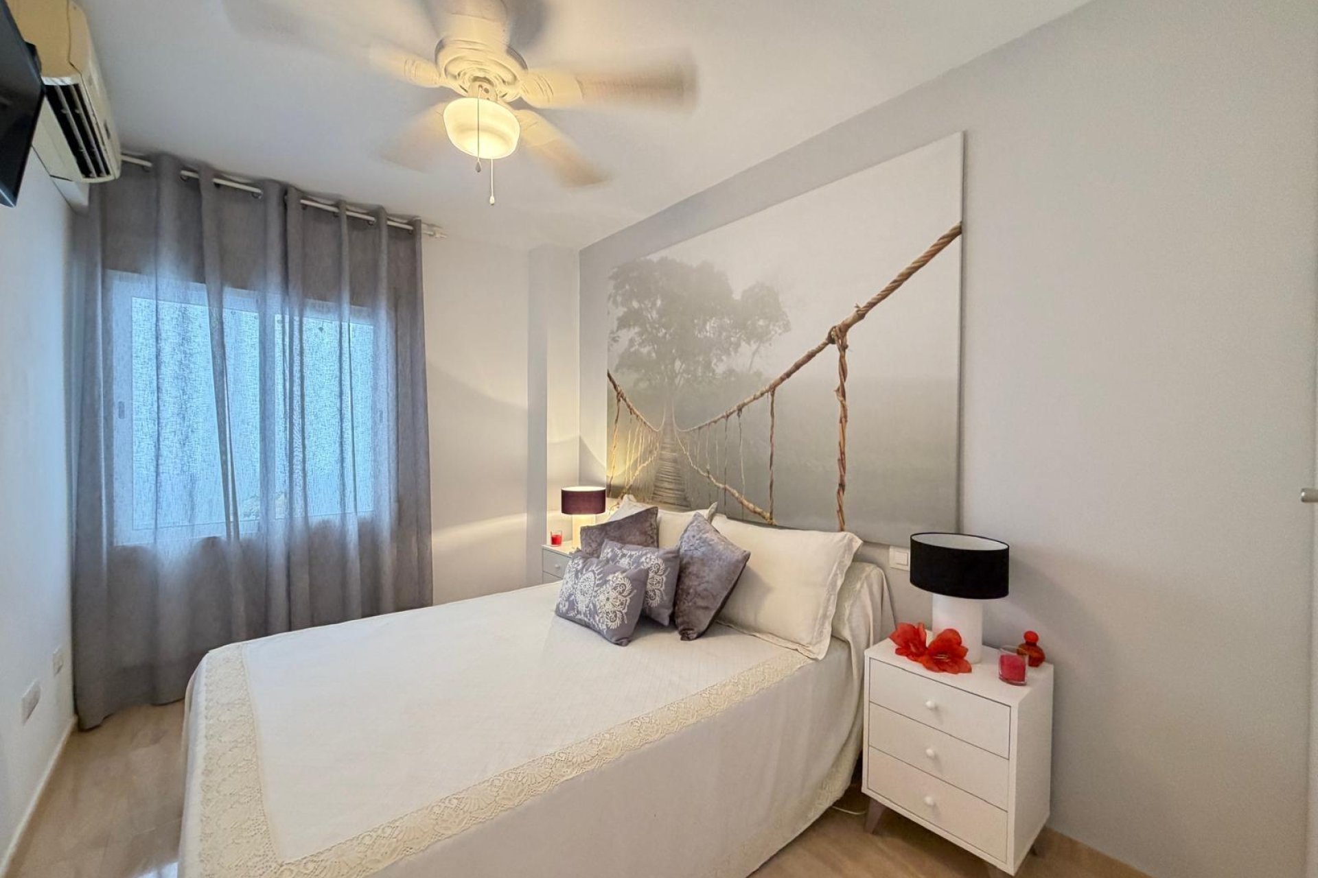 Herverkoop - Appartement -
Torrevieja - Paseo Maritimo