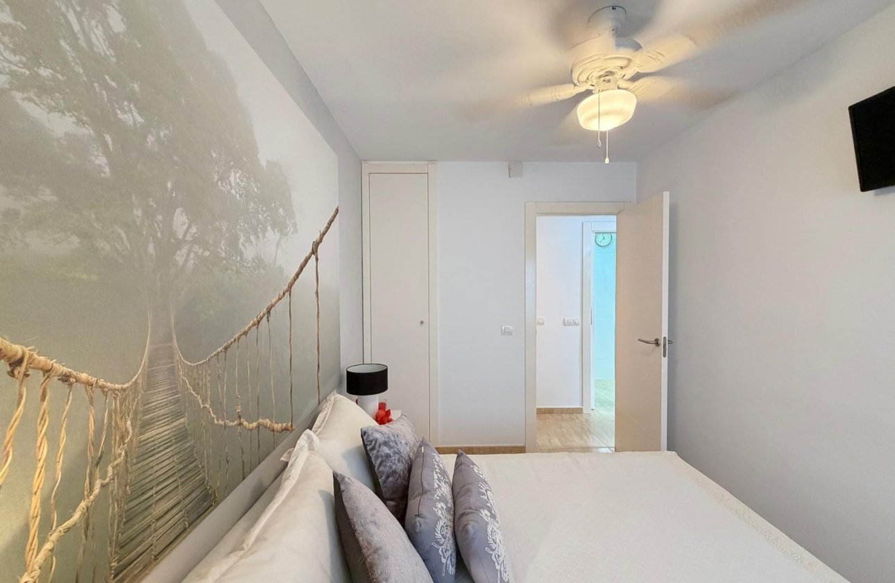 Herverkoop - Appartement -
Torrevieja - Paseo Maritimo