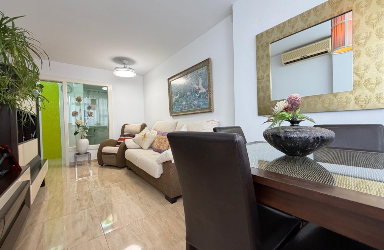 Herverkoop - Appartement -
Torrevieja - Paseo Maritimo