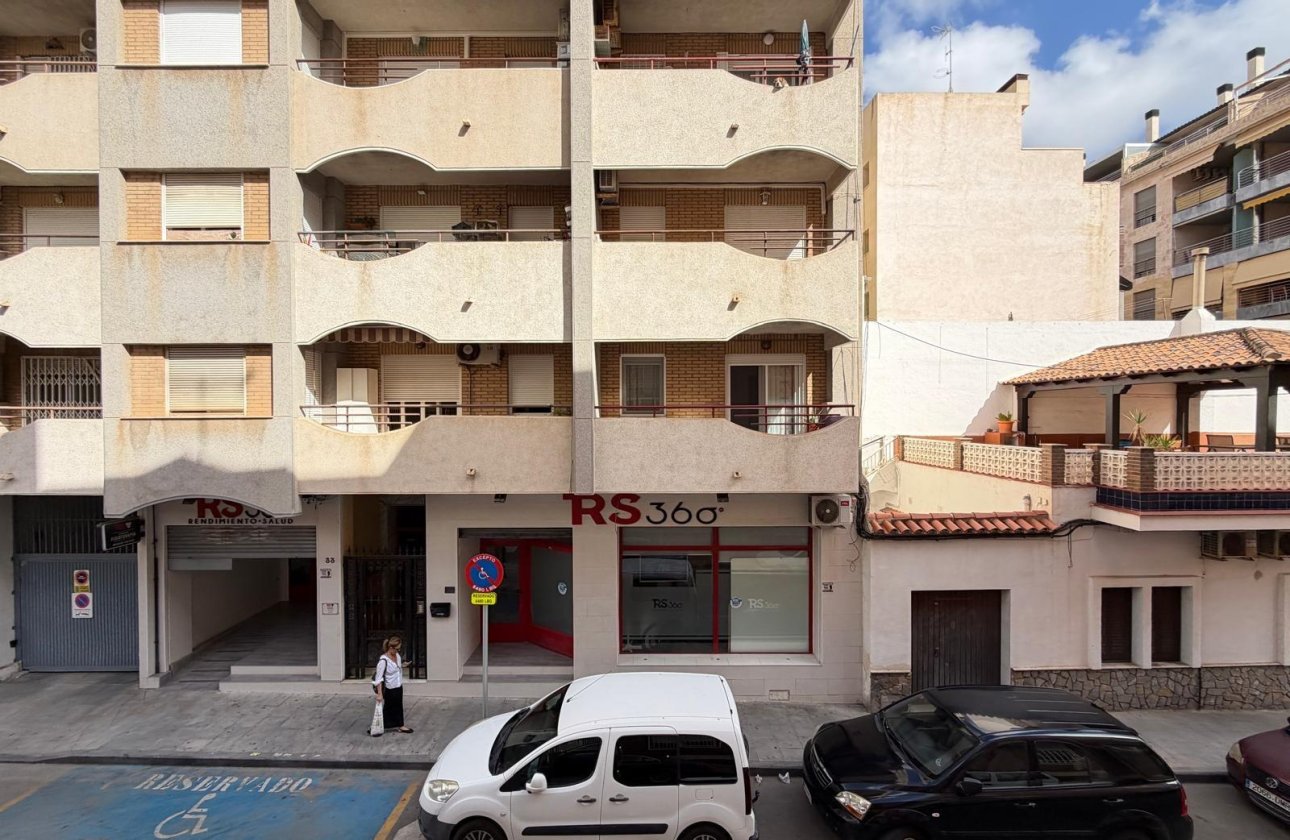 Herverkoop - Appartement -
Torrevieja - Paseo Maritimo