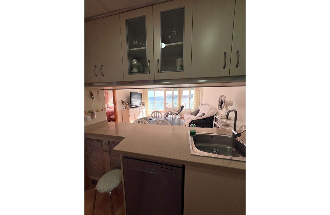 Herverkoop - Appartement -
Torrevieja - Playa de los Locos