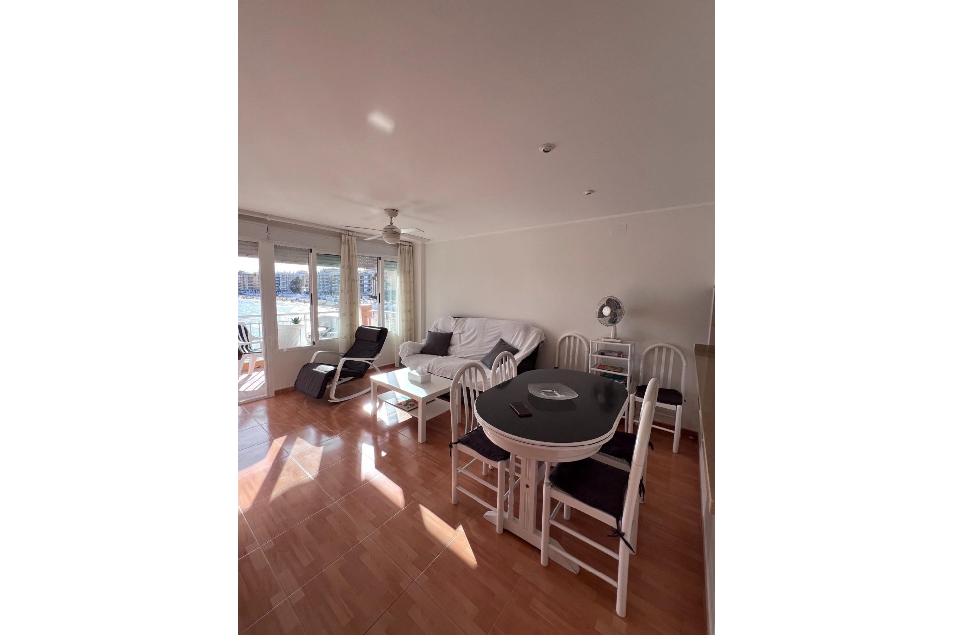 Herverkoop - Appartement -
Torrevieja - Playa de los Locos