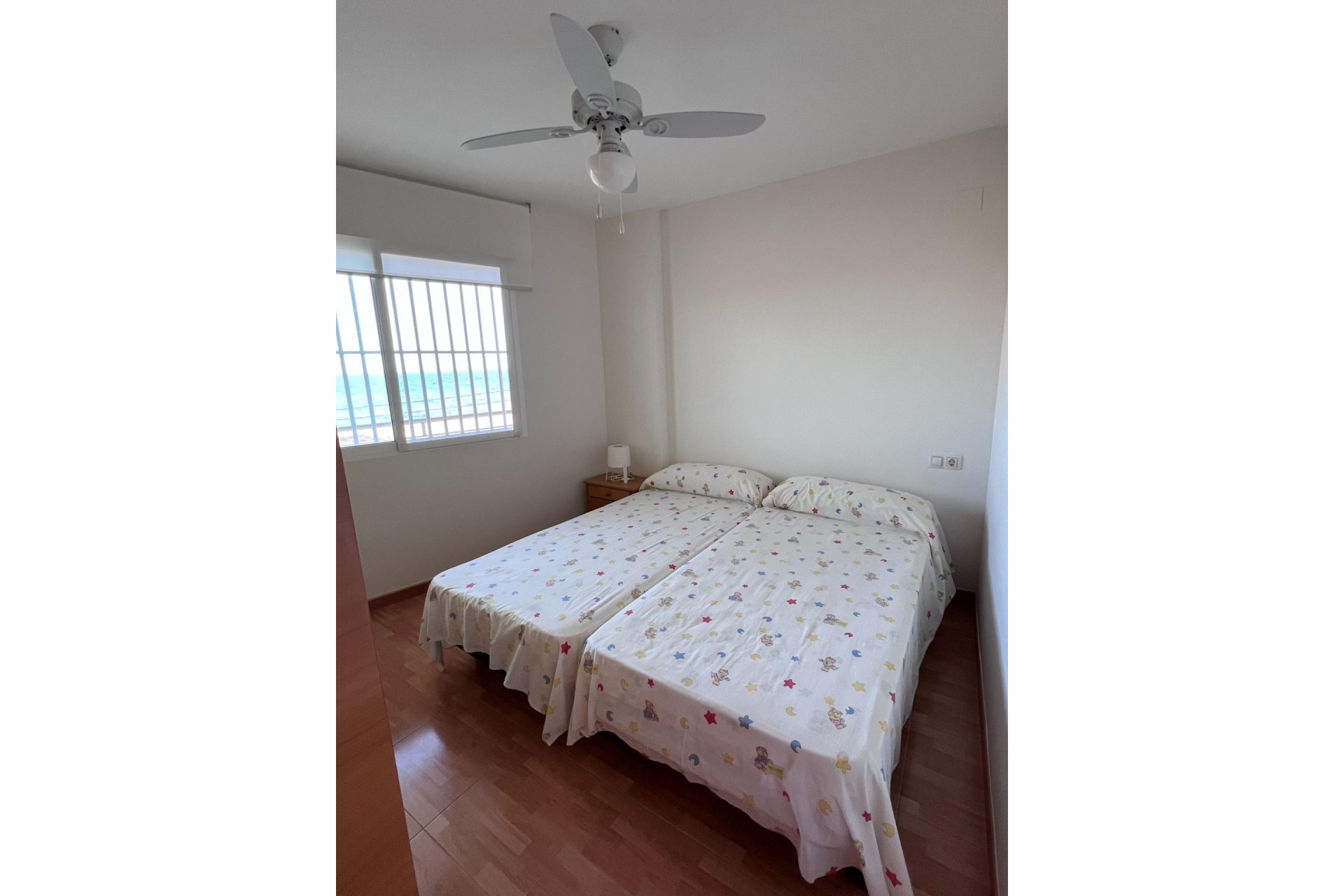 Herverkoop - Appartement -
Torrevieja - Playa de los Locos