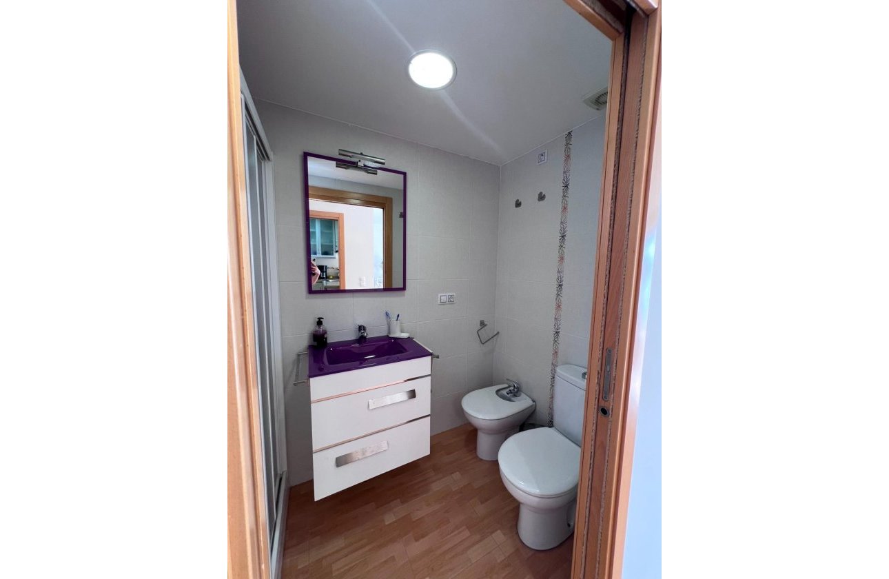 Herverkoop - Appartement -
Torrevieja - Playa de los Locos