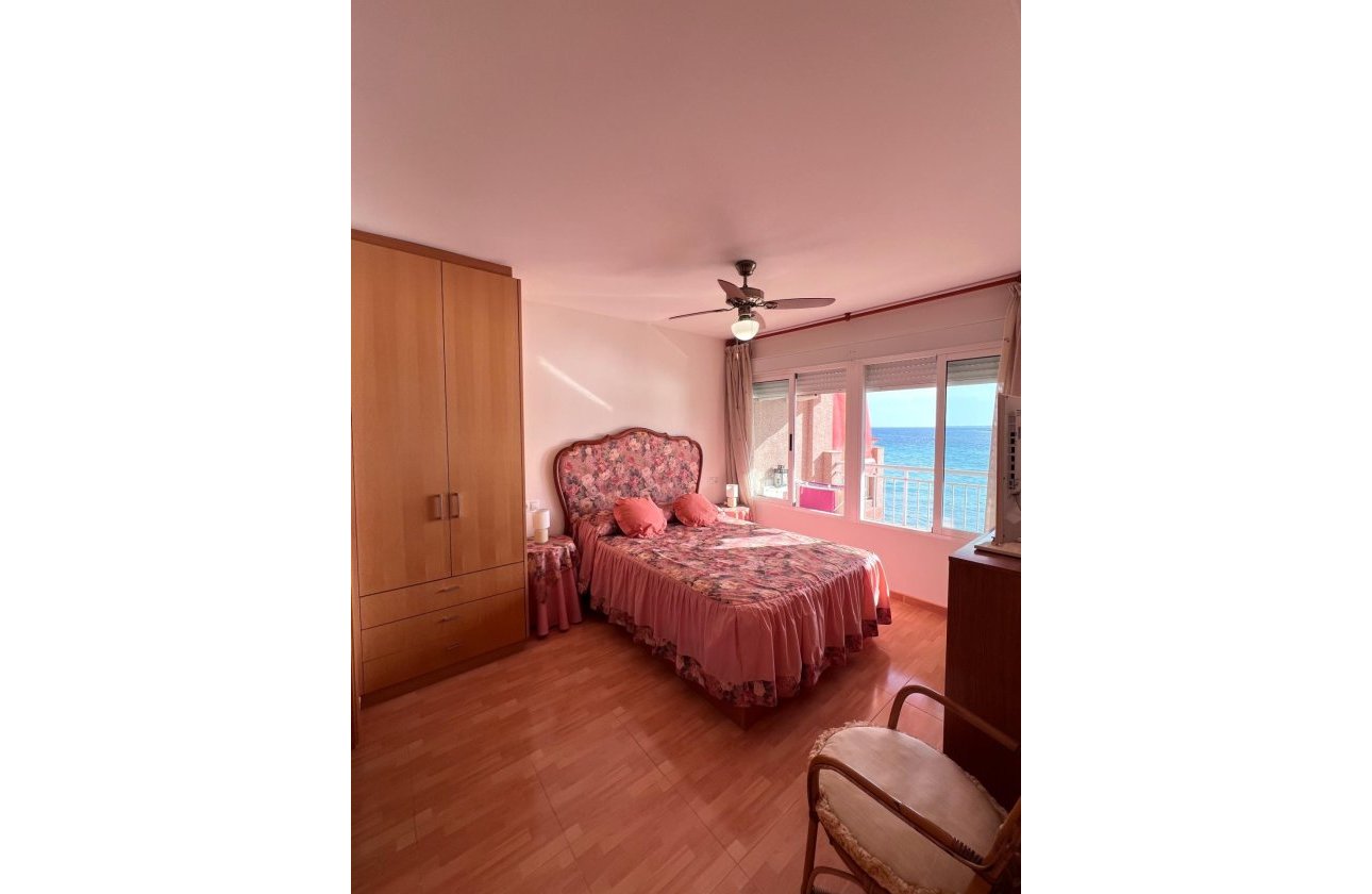 Herverkoop - Appartement -
Torrevieja - Playa de los Locos