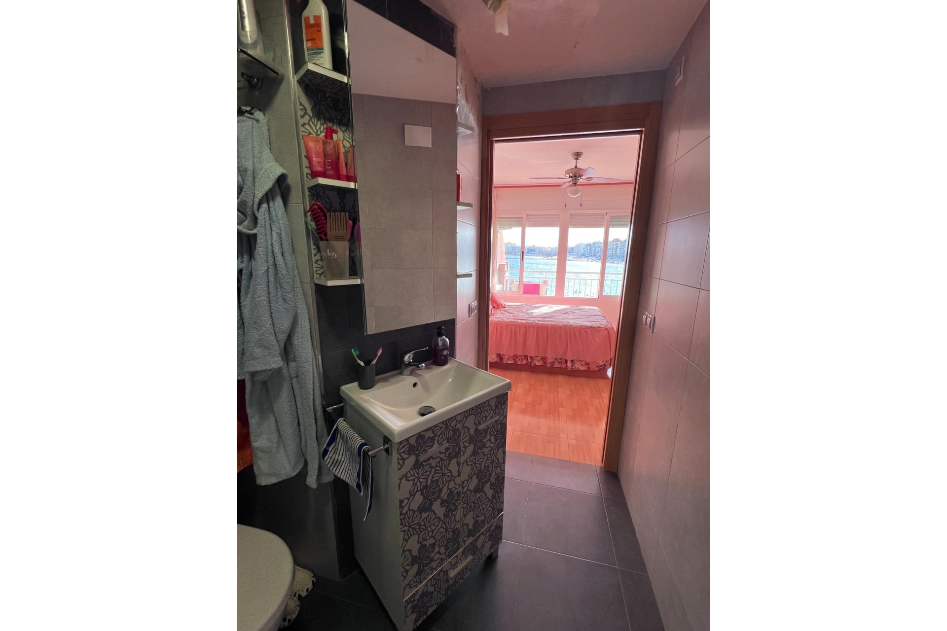 Herverkoop - Appartement -
Torrevieja - Playa de los Locos