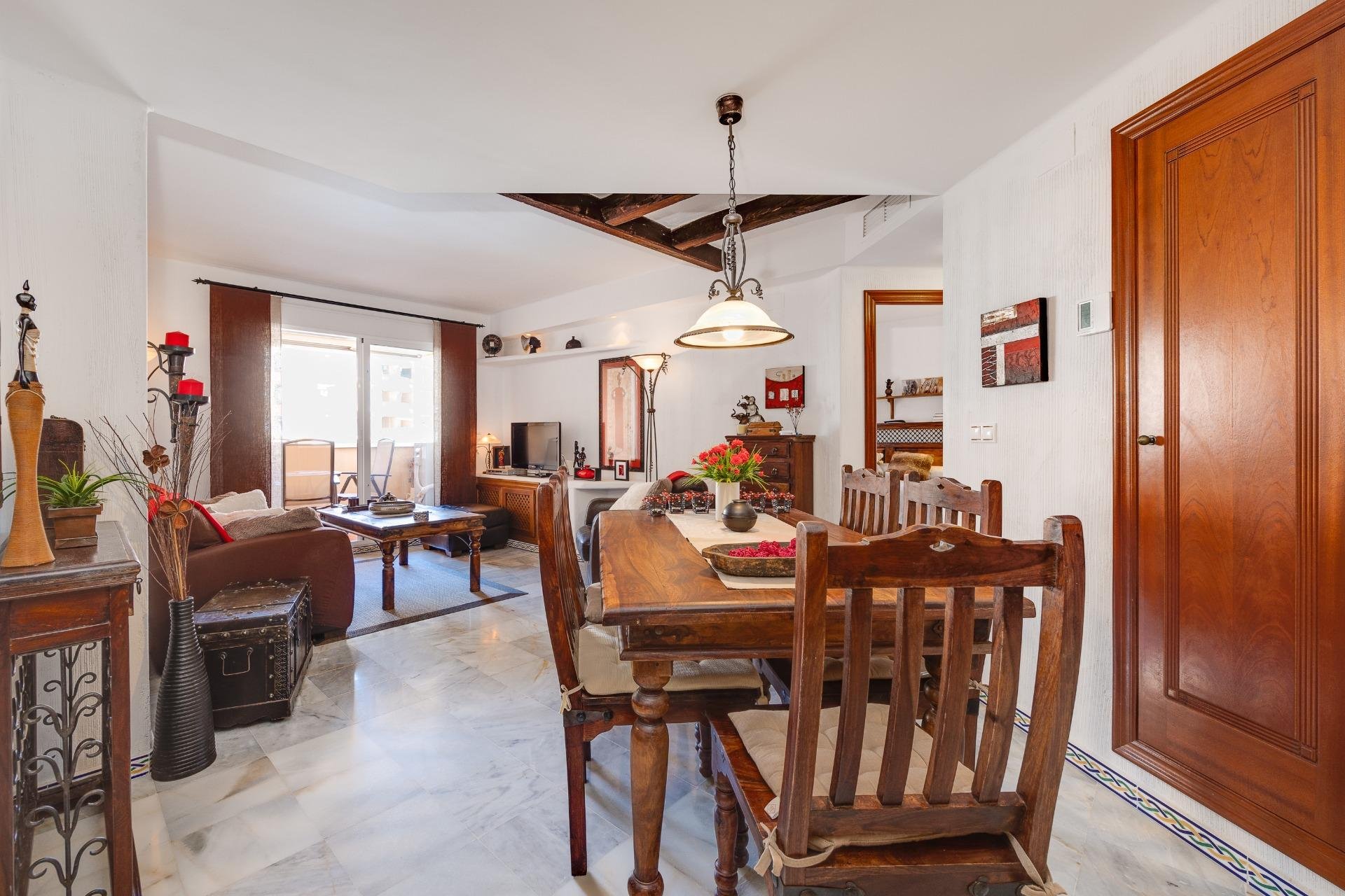 Herverkoop - Appartement -
Torrevieja - Playa de los Locos