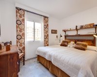 Herverkoop - Appartement -
Torrevieja - Playa de los Locos
