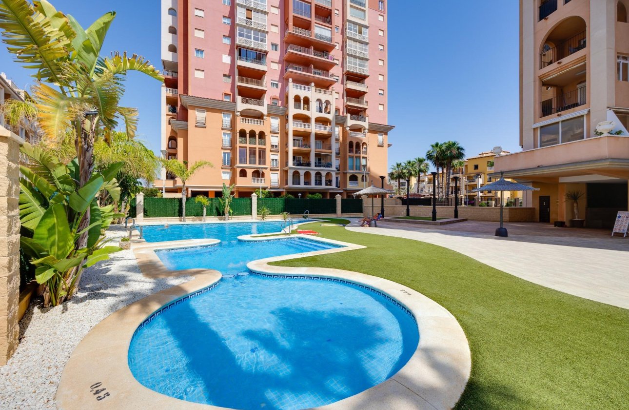 Herverkoop - Appartement -
Torrevieja - Playa de los Locos
