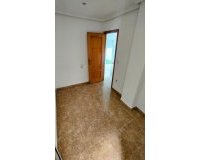 Herverkoop - Appartement -
Torrevieja - Playa de los Locos