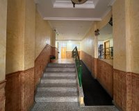 Herverkoop - Appartement -
Torrevieja - Playa de los Locos