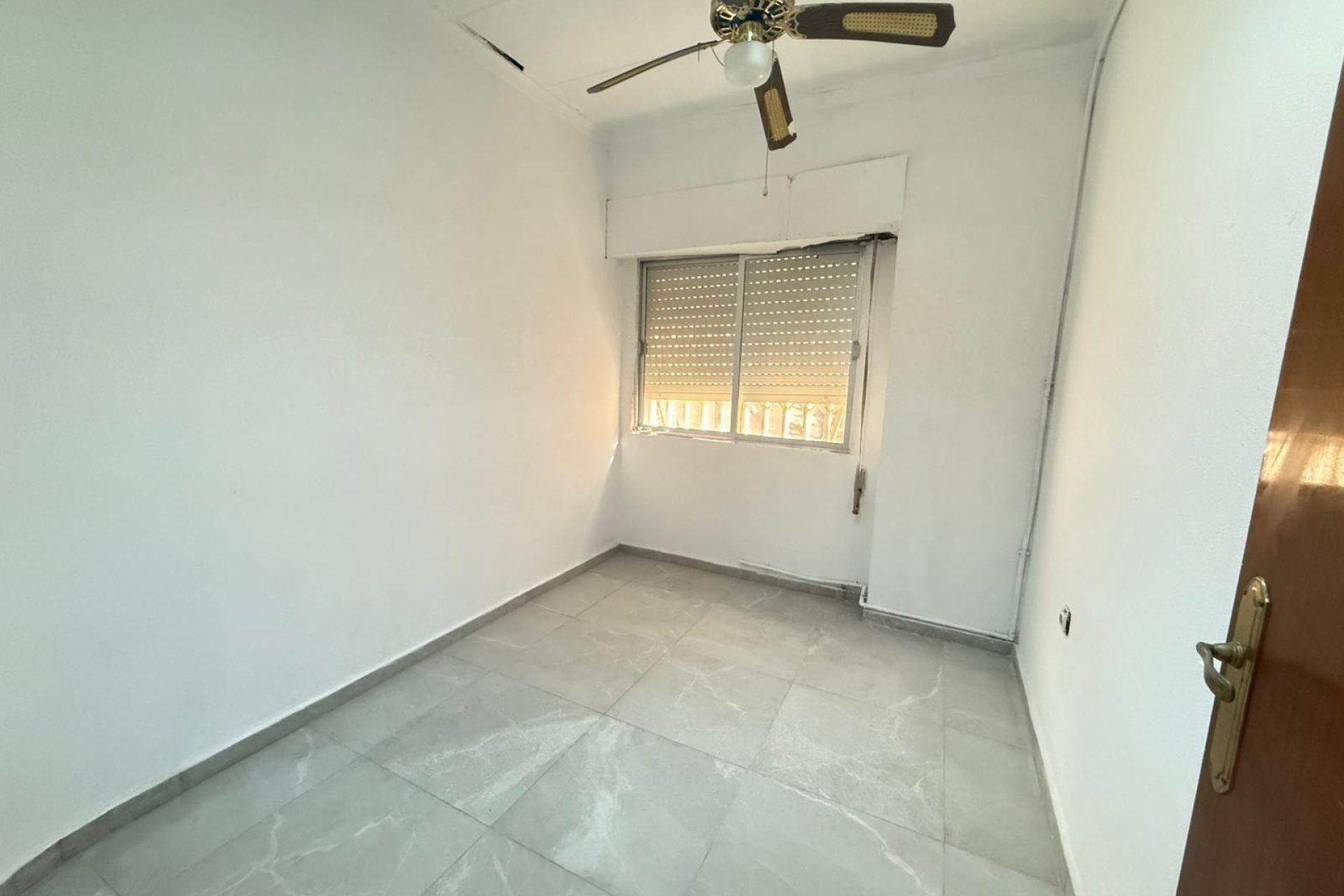 Herverkoop - Appartement -
Torrevieja - Playa de los Locos