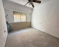 Herverkoop - Appartement -
Torrevieja - Playa de los Locos