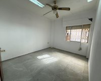 Herverkoop - Appartement -
Torrevieja - Playa de los Locos