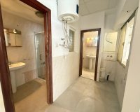 Herverkoop - Appartement -
Torrevieja - Playa de los Locos