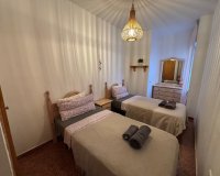 Herverkoop - Appartement -
Torrevieja - Playa de los Locos