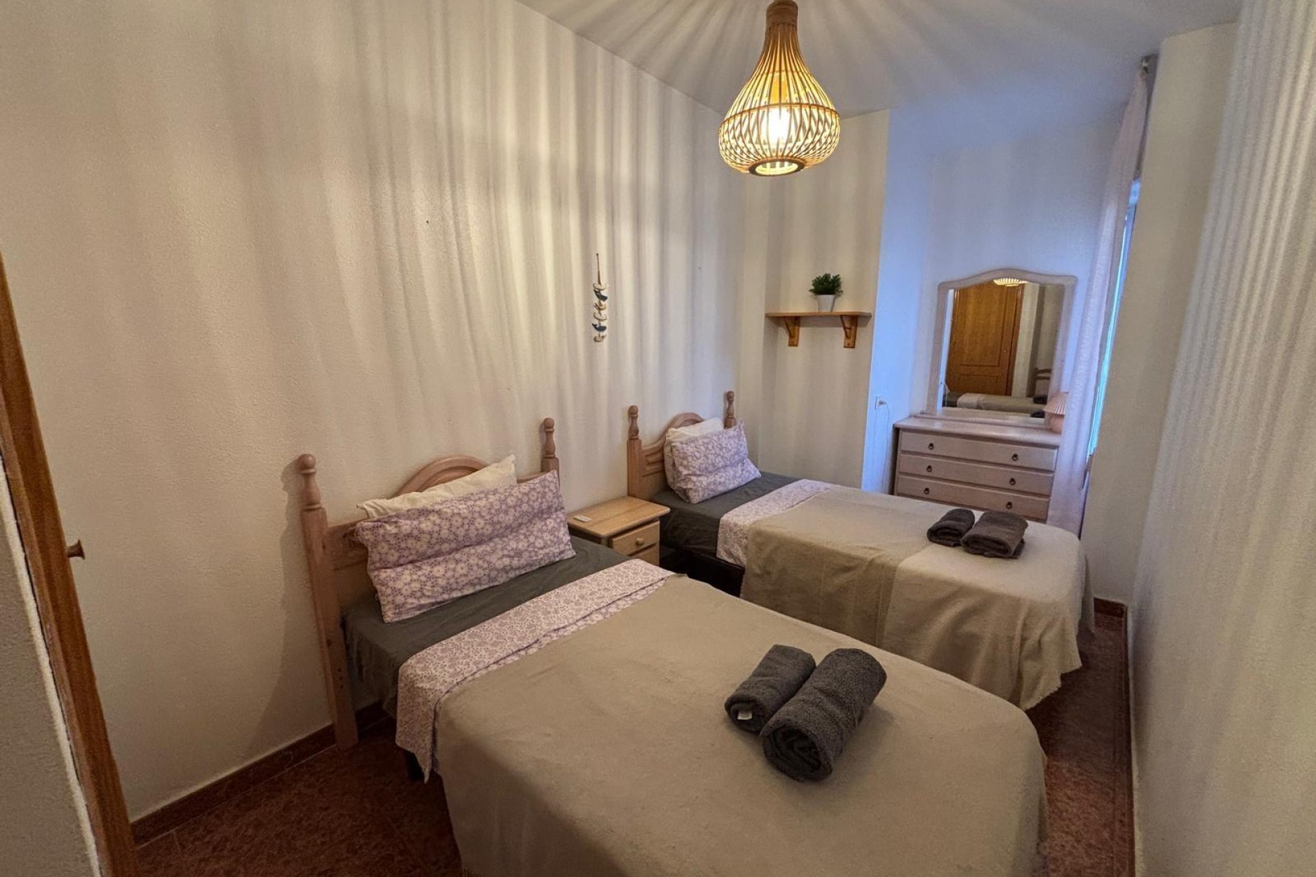 Herverkoop - Appartement -
Torrevieja - Playa de los Locos