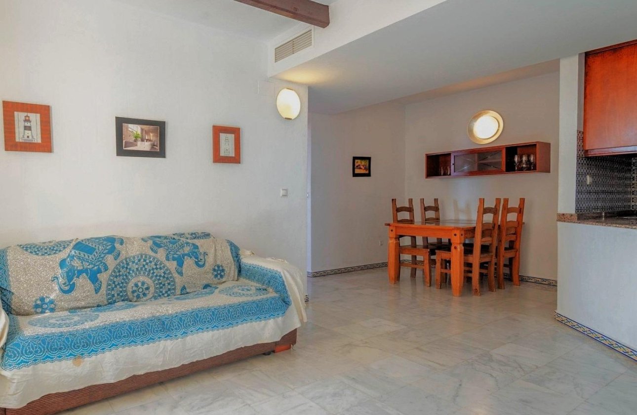 Herverkoop - Appartement -
Torrevieja - Playa de los Locos