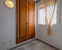 Herverkoop - Appartement -
Torrevieja - Playa de los Locos