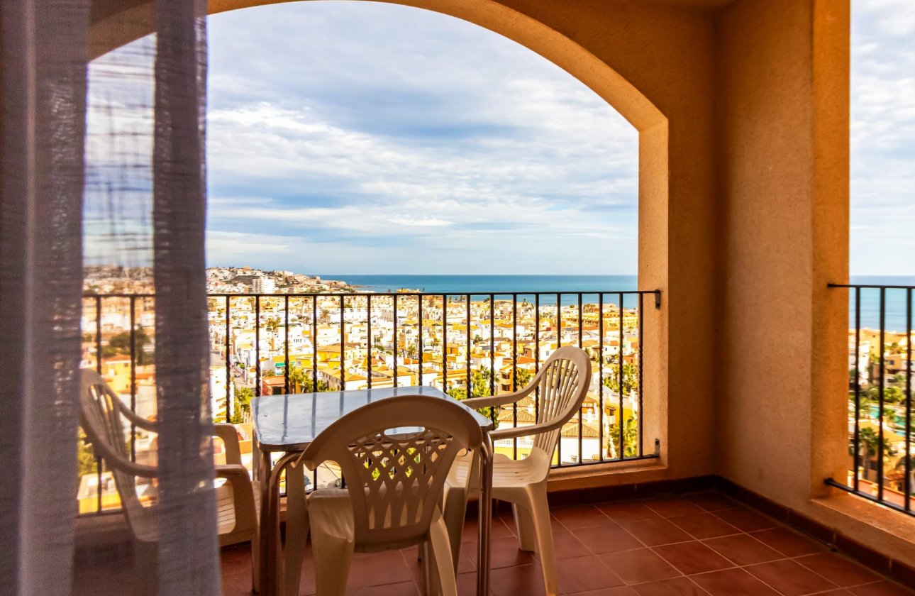 Herverkoop - Appartement -
Torrevieja - Playa de los Locos