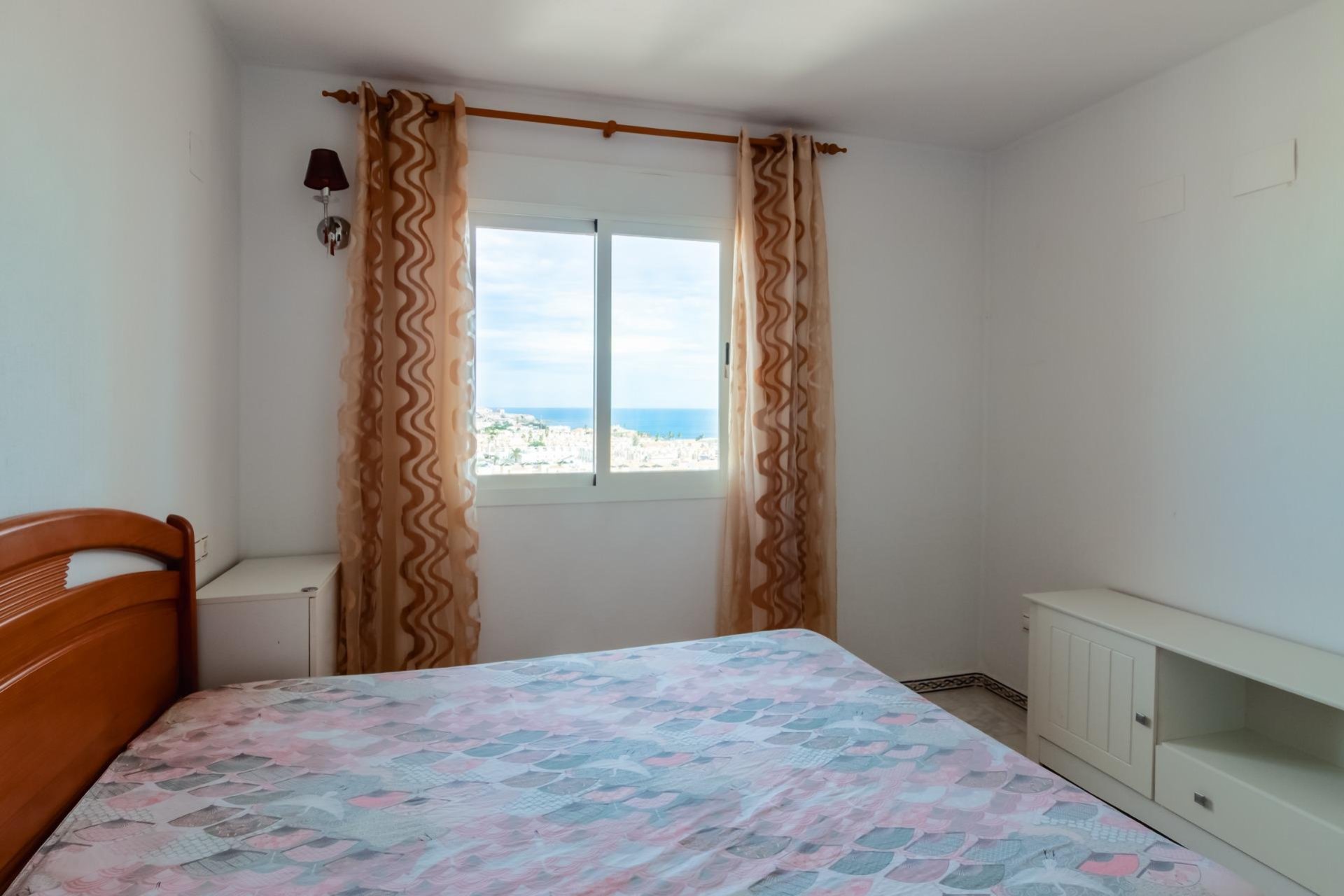 Herverkoop - Appartement -
Torrevieja - Playa de los Locos