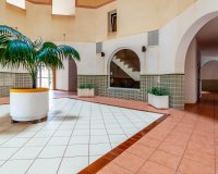 Herverkoop - Appartement -
Torrevieja - Playa de los Locos