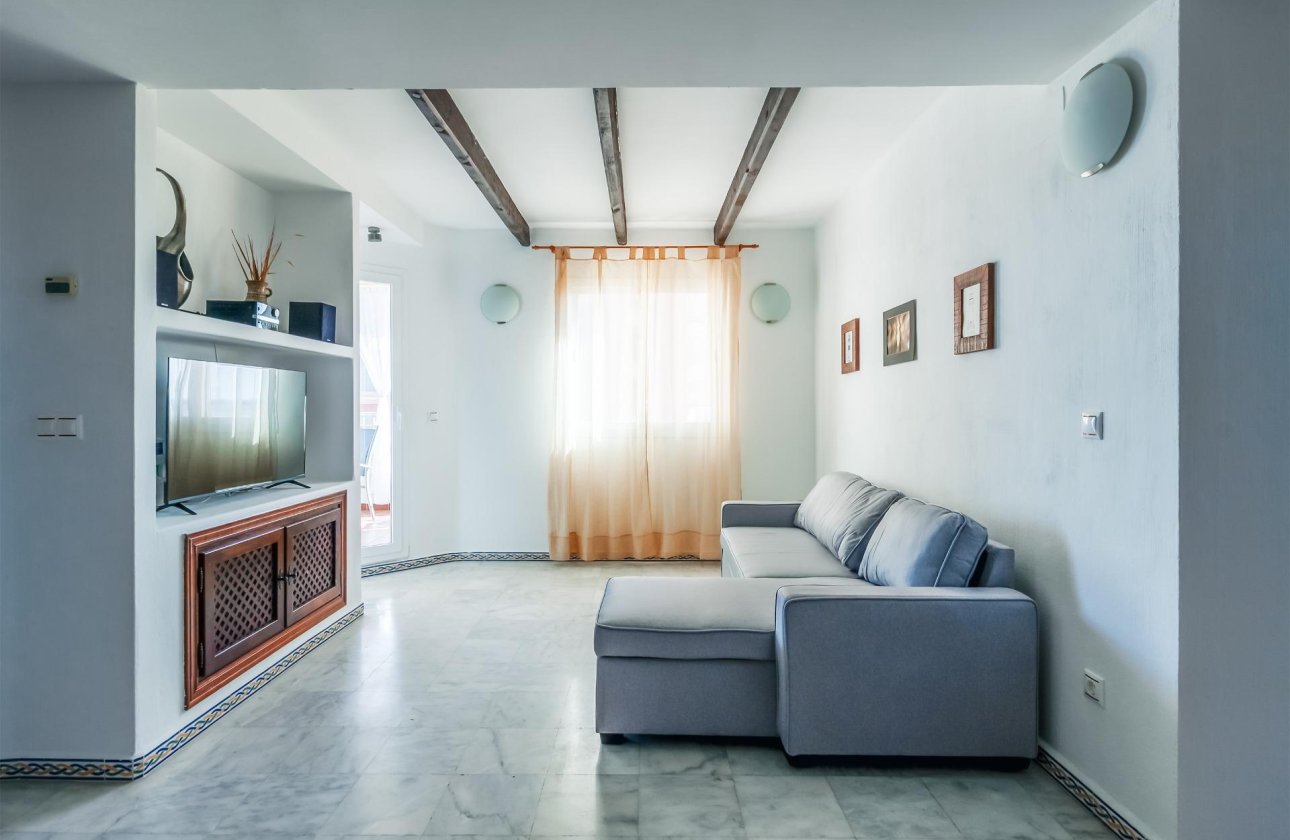 Herverkoop - Appartement -
Torrevieja - Playa de los Locos