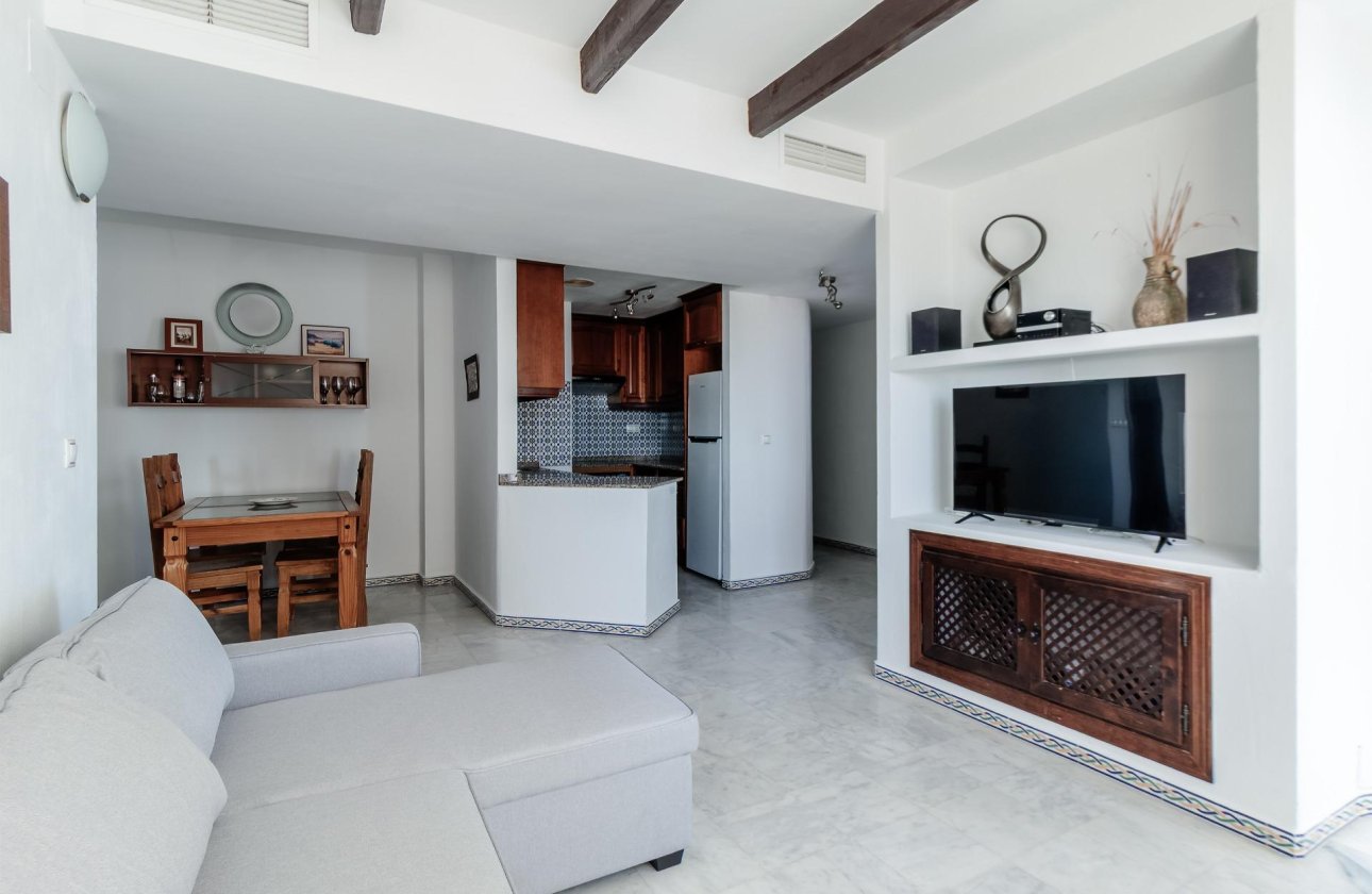 Herverkoop - Appartement -
Torrevieja - Playa de los Locos