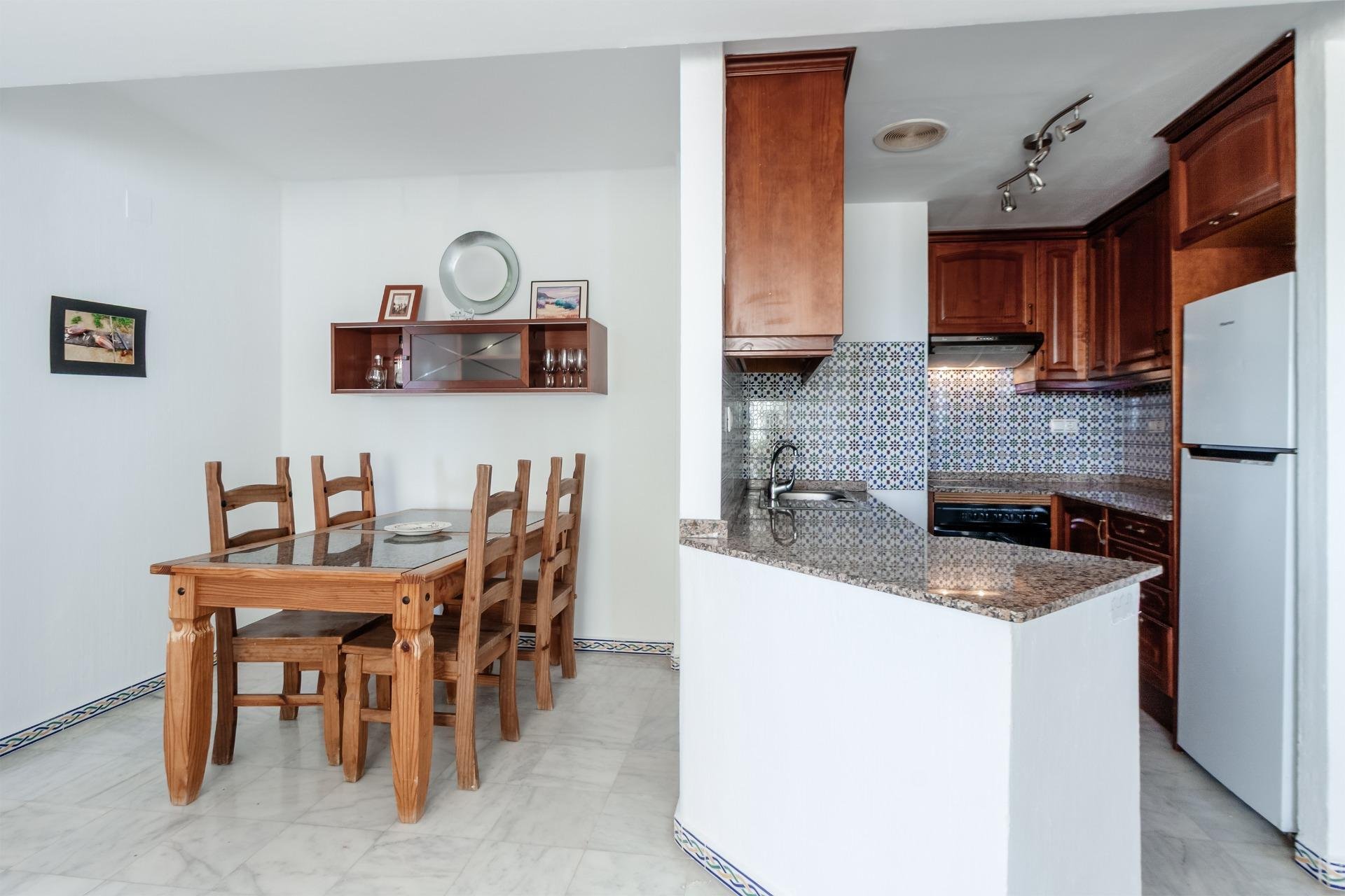 Herverkoop - Appartement -
Torrevieja - Playa de los Locos