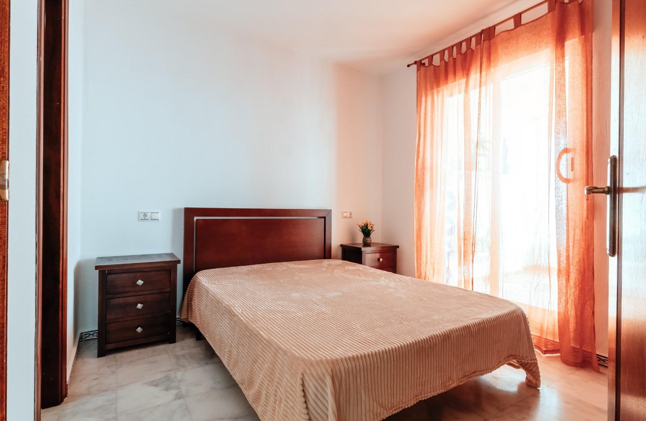 Herverkoop - Appartement -
Torrevieja - Playa de los Locos