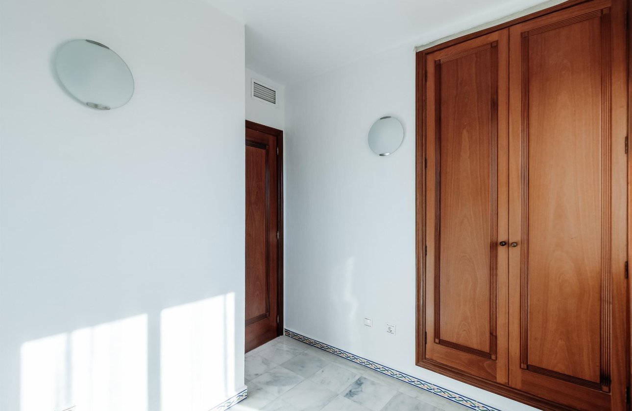 Herverkoop - Appartement -
Torrevieja - Playa de los Locos