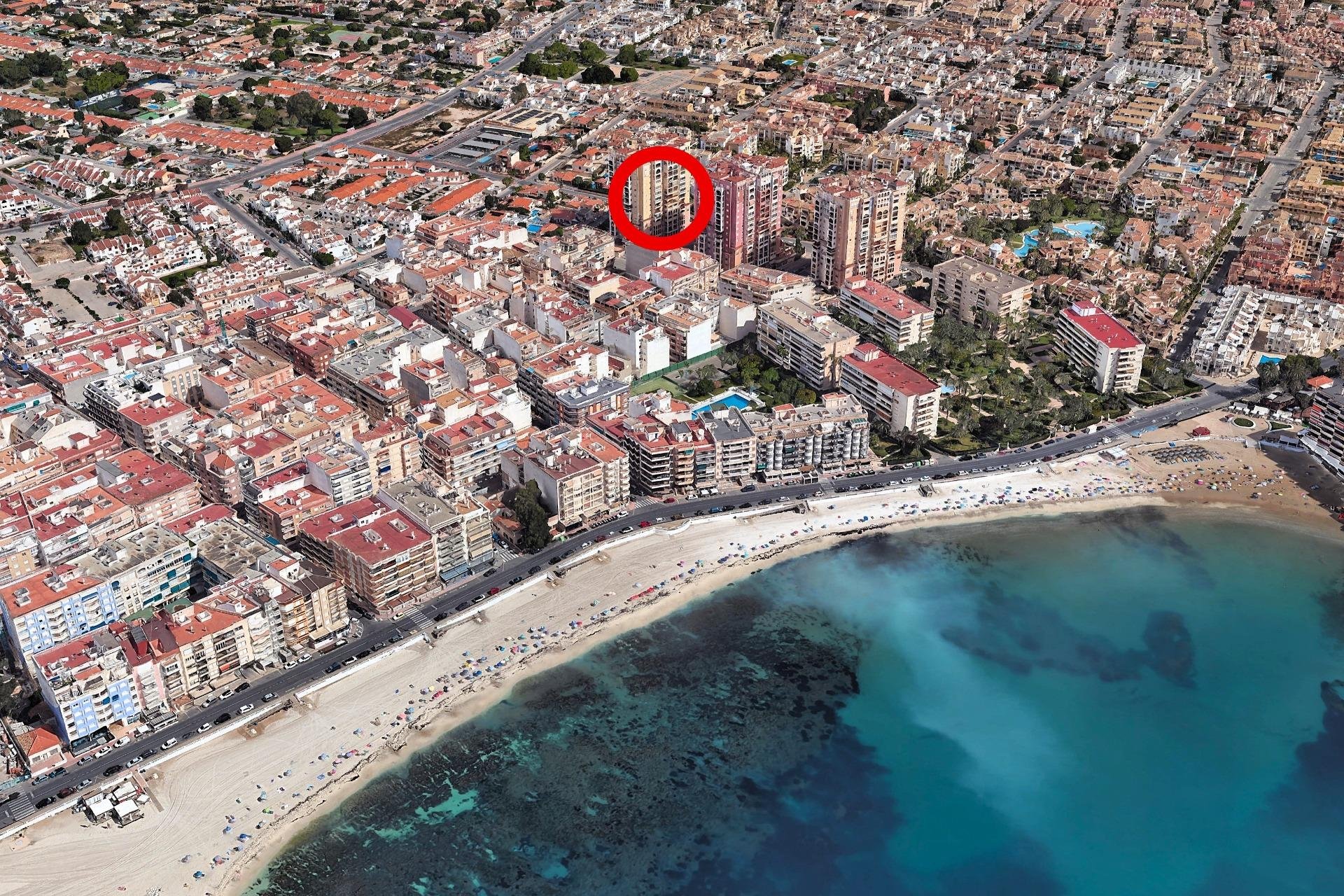 Herverkoop - Appartement -
Torrevieja - Playa de los Locos