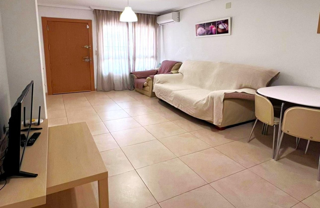 Herverkoop - Appartement -
Torrevieja - Playa de los Locos