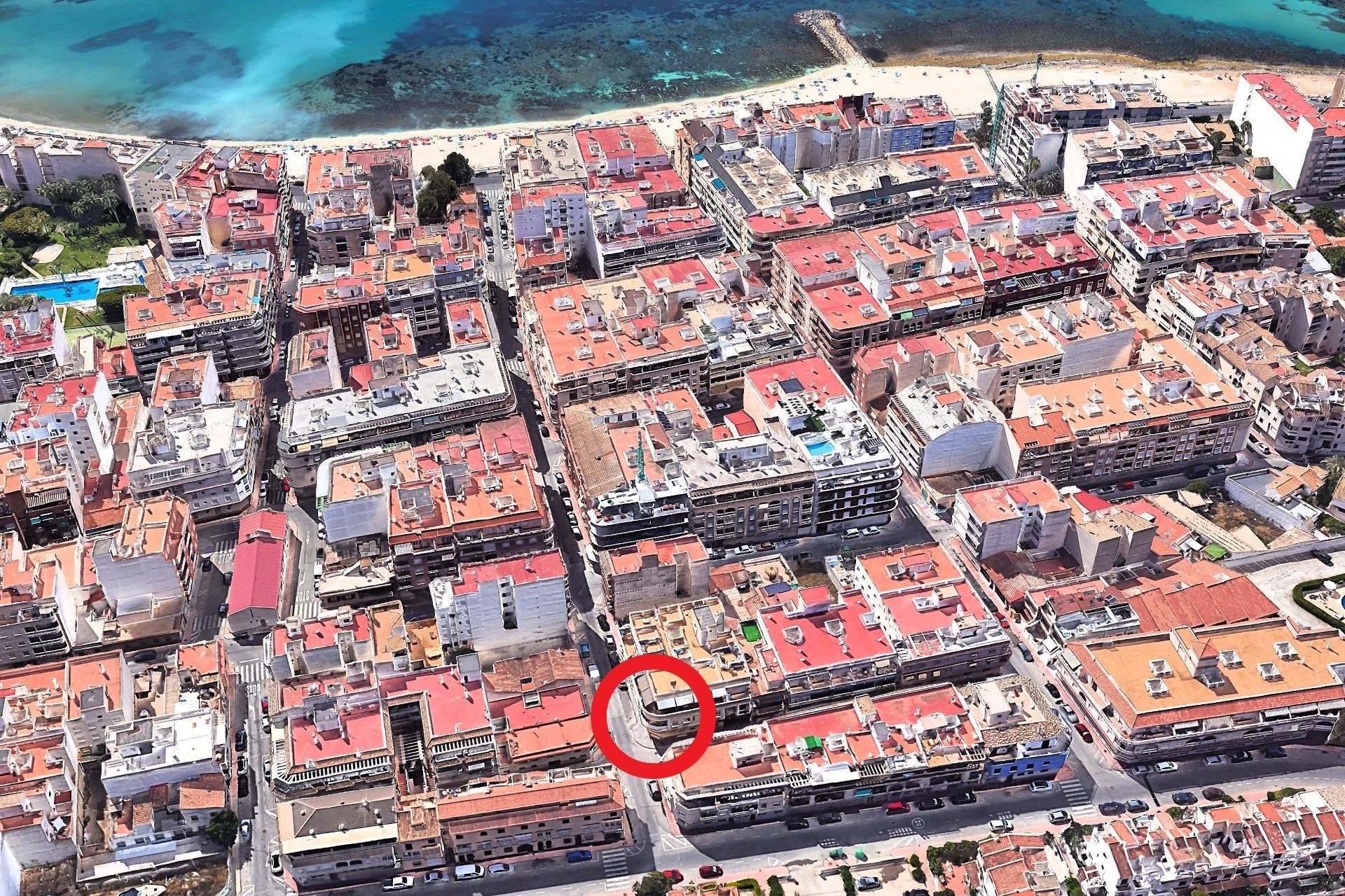 Herverkoop - Appartement -
Torrevieja - Playa de los Locos