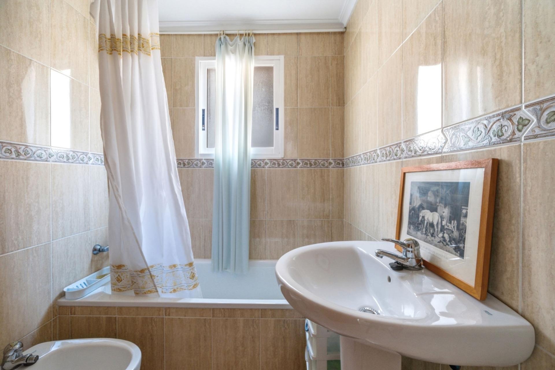 Herverkoop - Appartement -
Torrevieja - Playa de los Locos