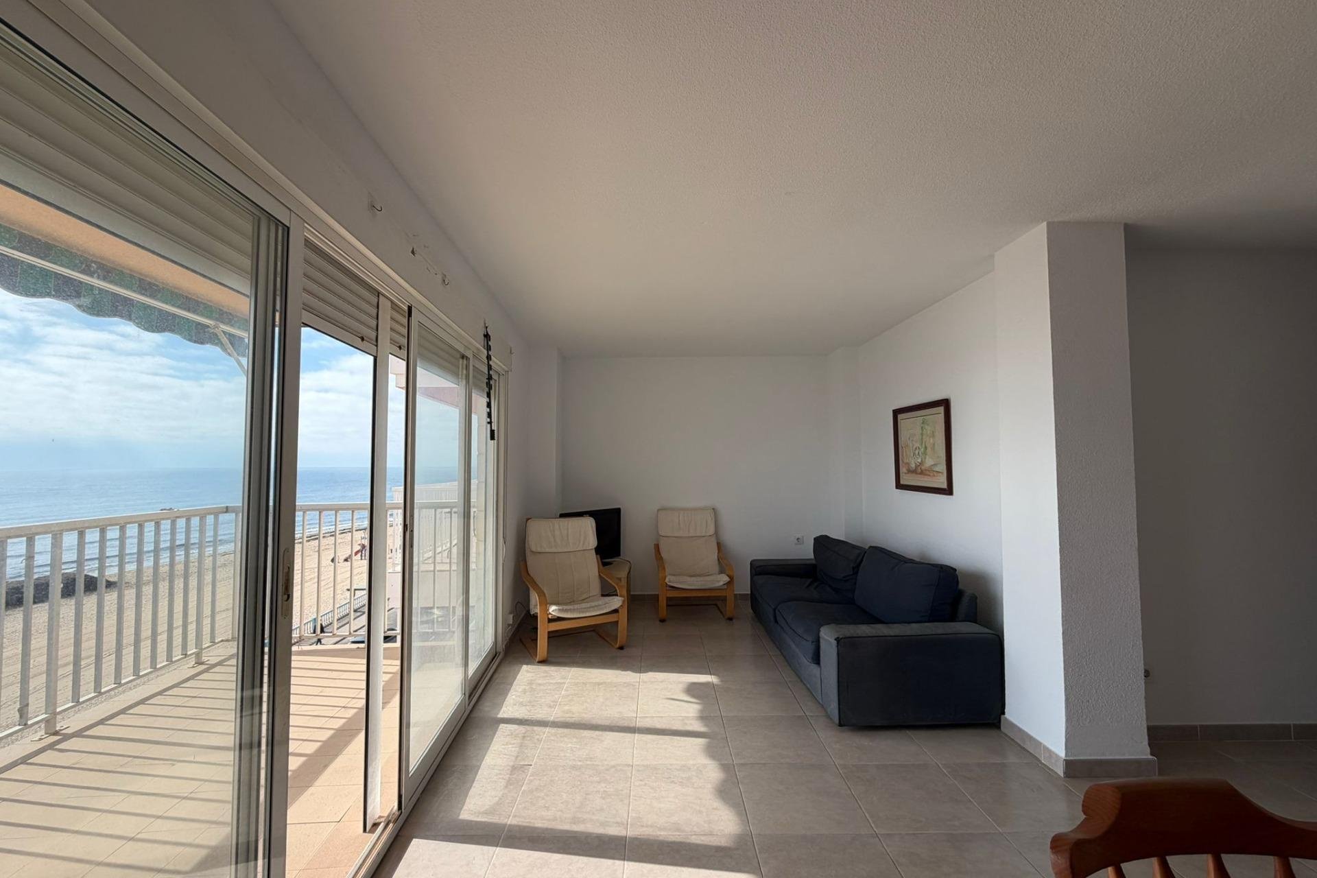 Herverkoop - Appartement -
Torrevieja - Playa de los Locos