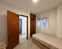 Herverkoop - Appartement -
Torrevieja - Playa de los Locos